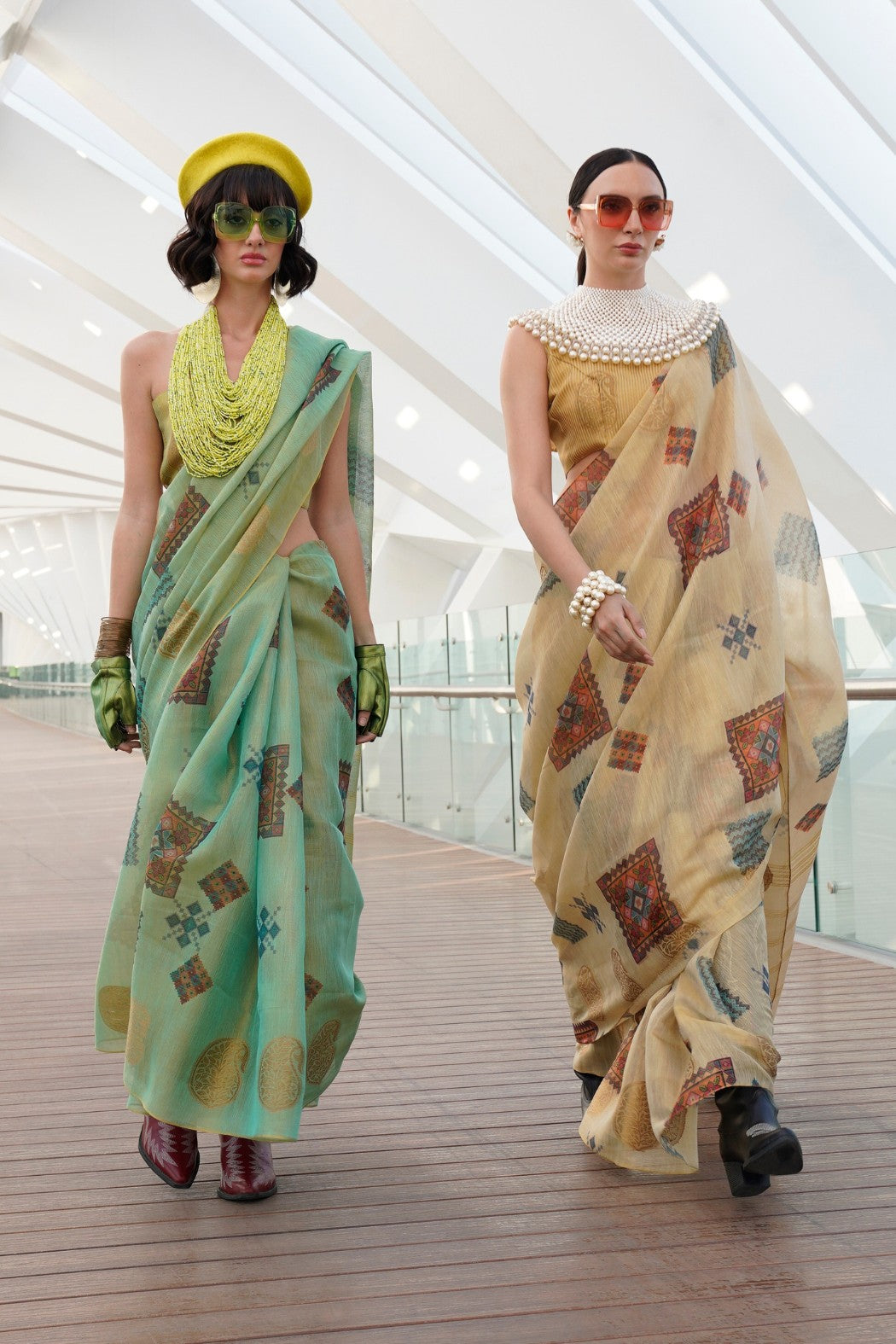Buy MySilkLove Yuma Green Printed Handloom Zari Tissue Saree Online