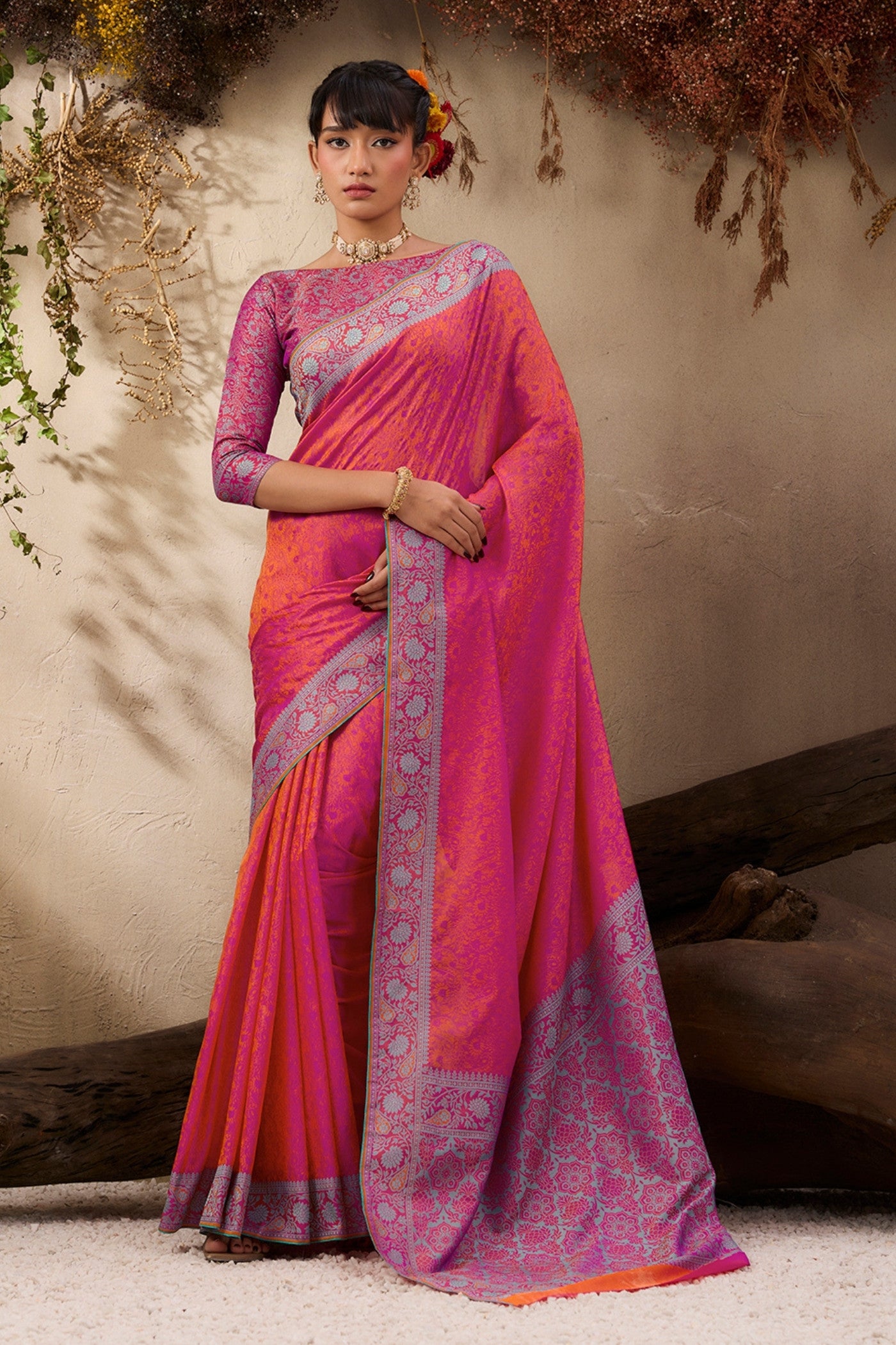 Buy MySilkLove Hot Pink Woven Tanchoi Kanjivaram Saree Online