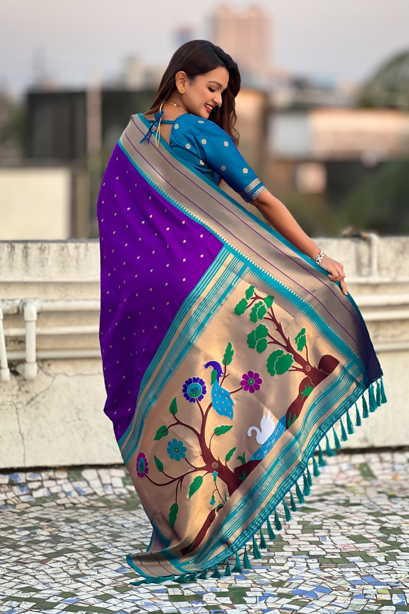 Buy MySilkLove Violet Purple Zari Woven Paithani Saree Online