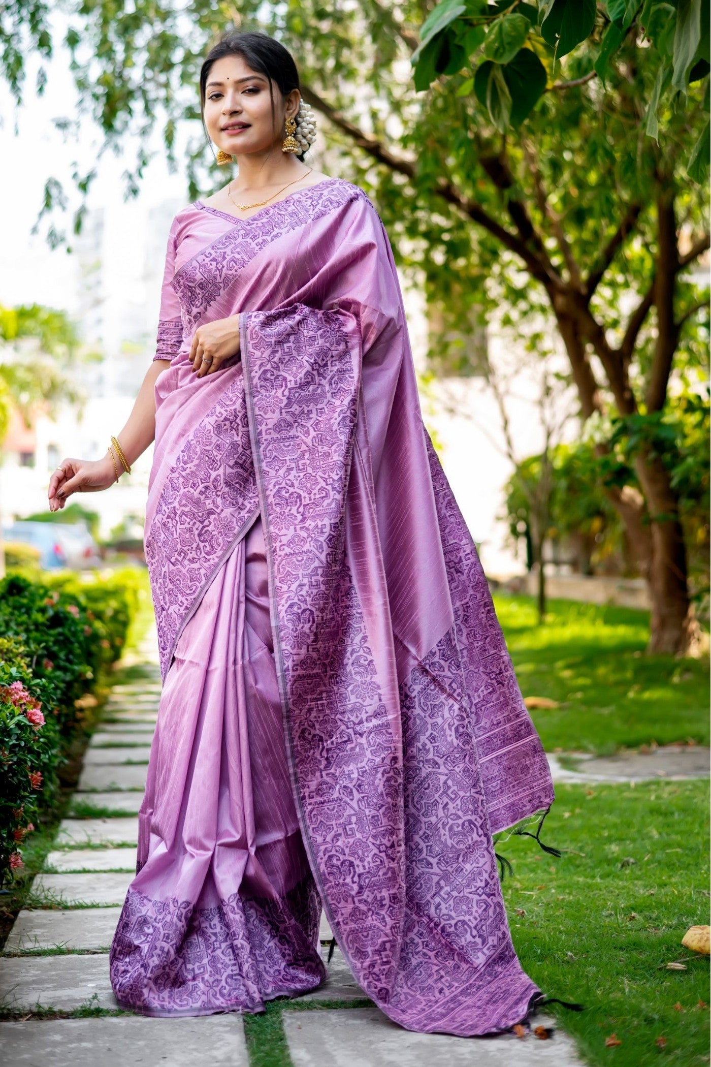 Buy MySilkLove Thistle Purple Banarasi Handloom Raw Silk Saree Online