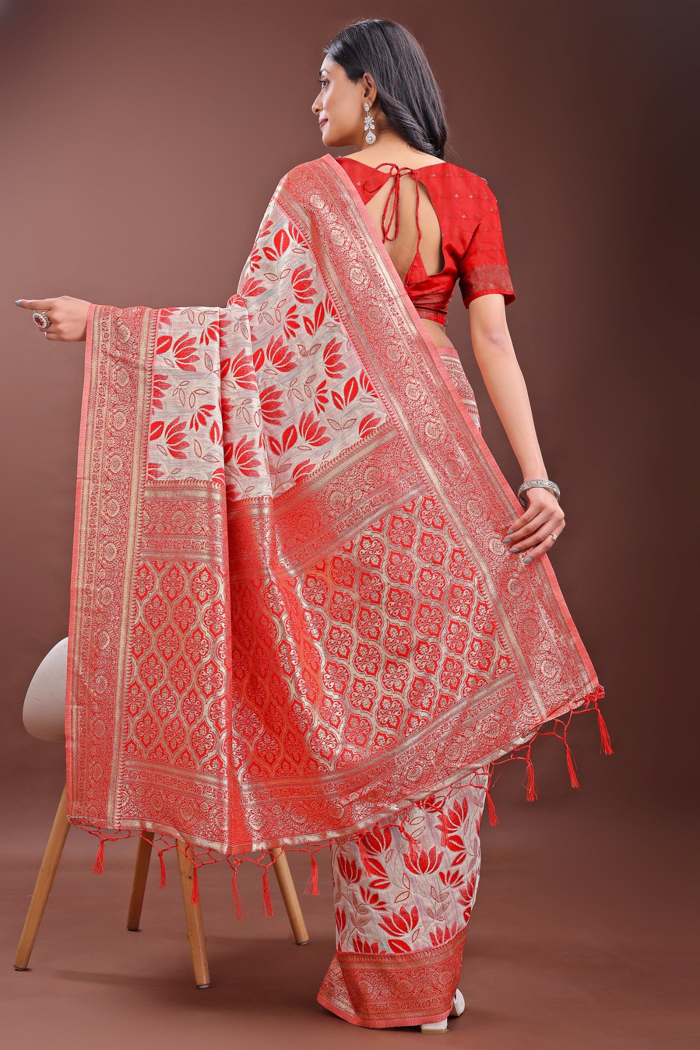 Buy MySilkLove Punch Red Linen Cotton Saree Online