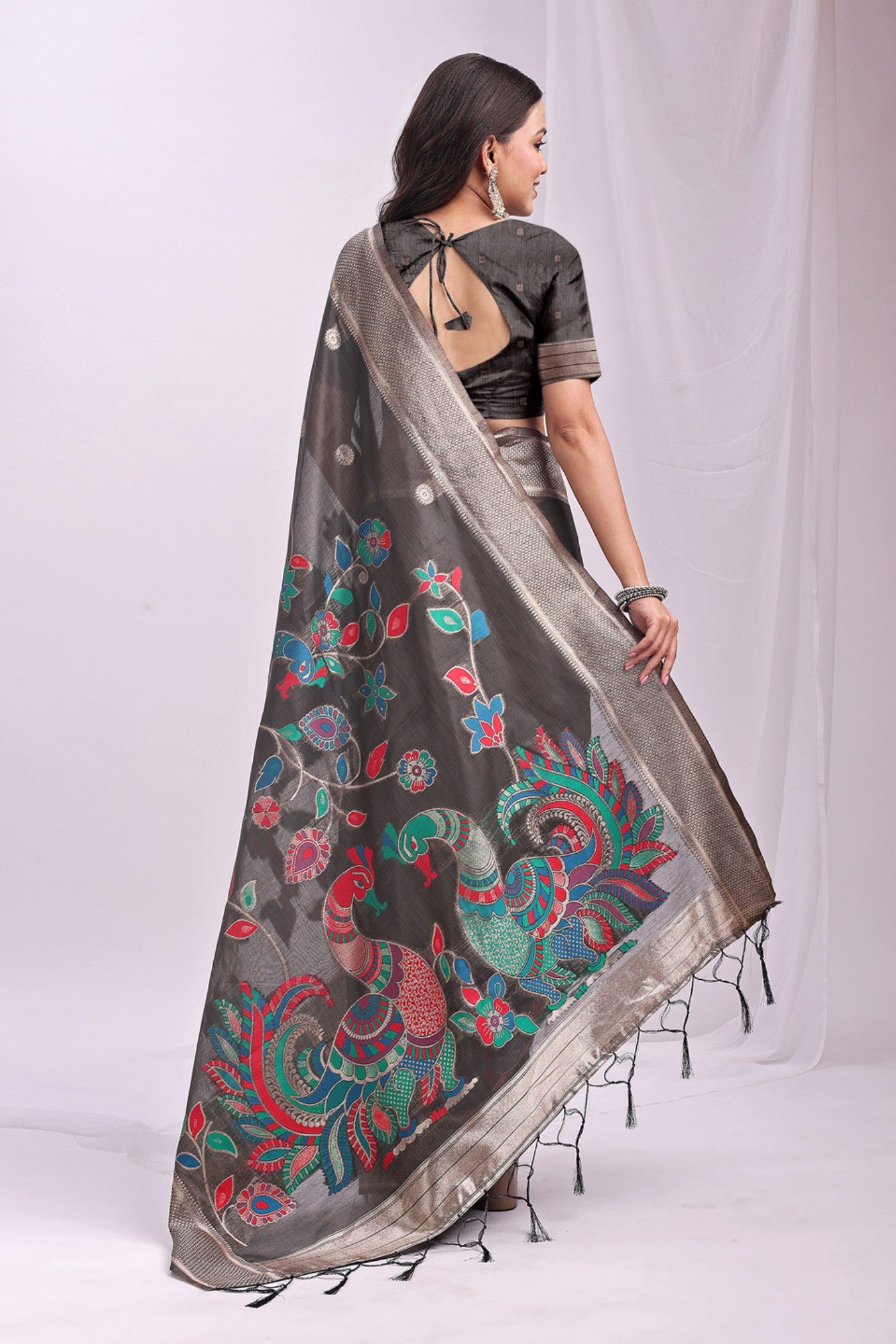 Buy MySilkLove Cloudy Grey Woven Linen Cotton Saree Online