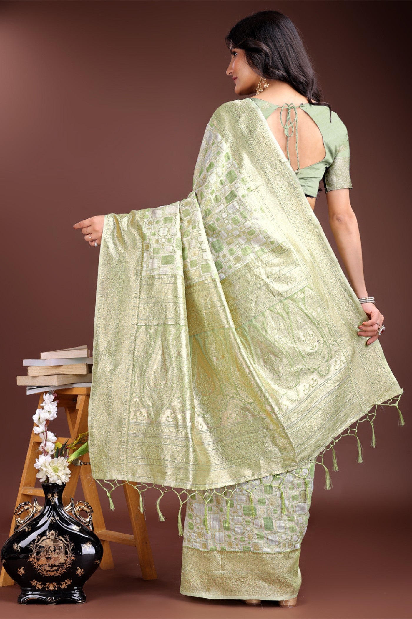 Buy MySilkLove Islamic Green Woven Linen Cotton Saree Online