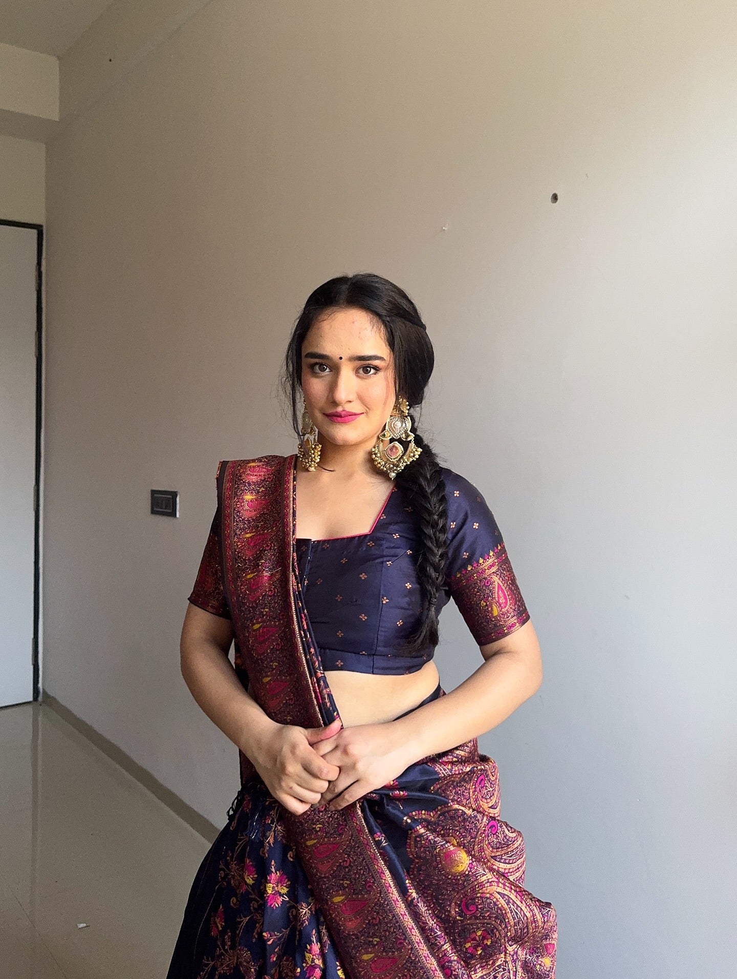 Buy MySilkLove Navy Blue Woven Pashmina Silk Saree Online