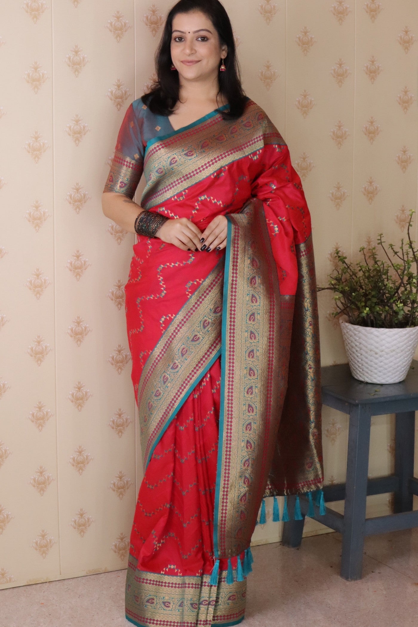 Buy MySilkLove Crimson Red Banarasi Handloom Saree Online