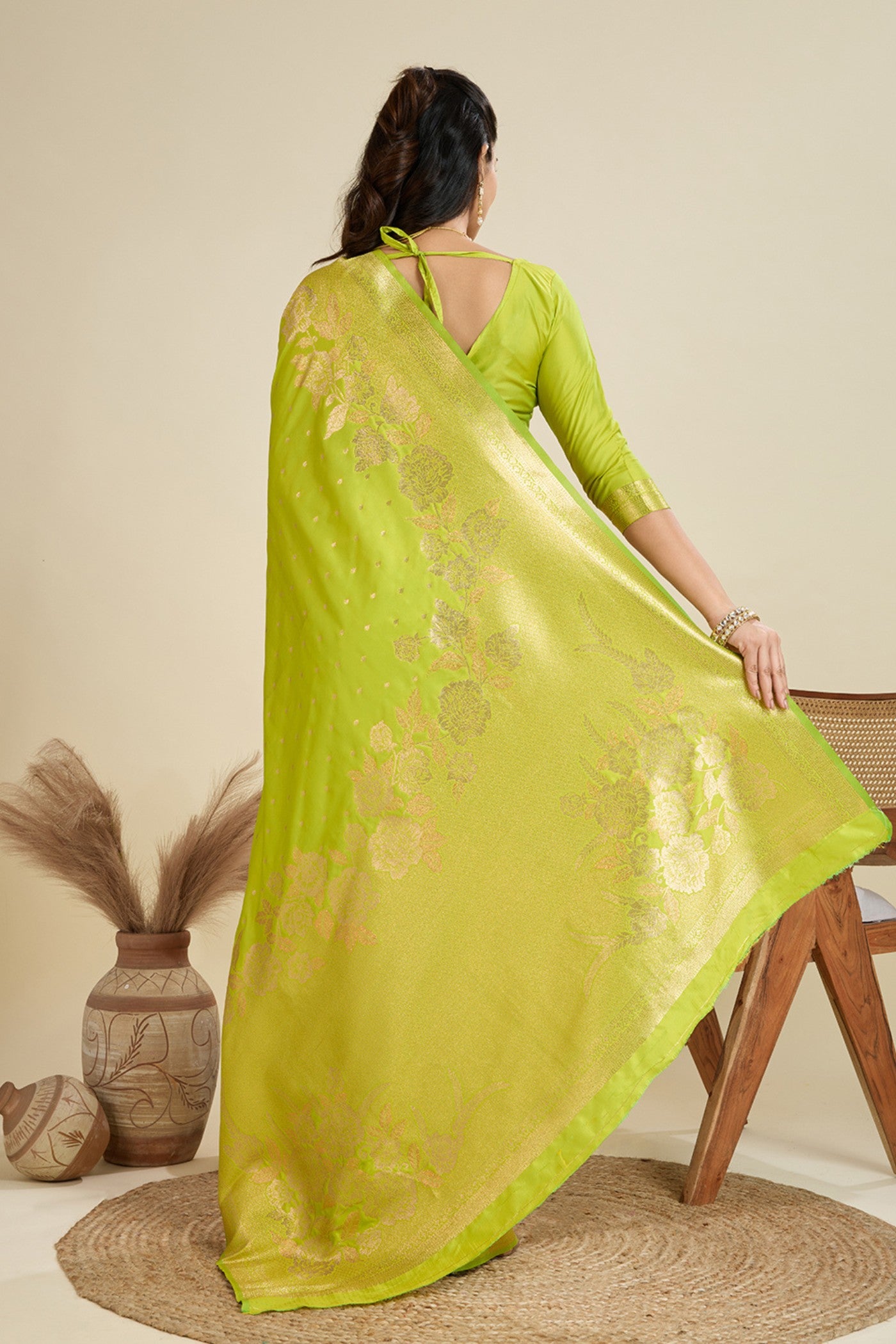 Buy MySilkLove Lawn Green Zari Woven Soft Kanjivaram Saree Online