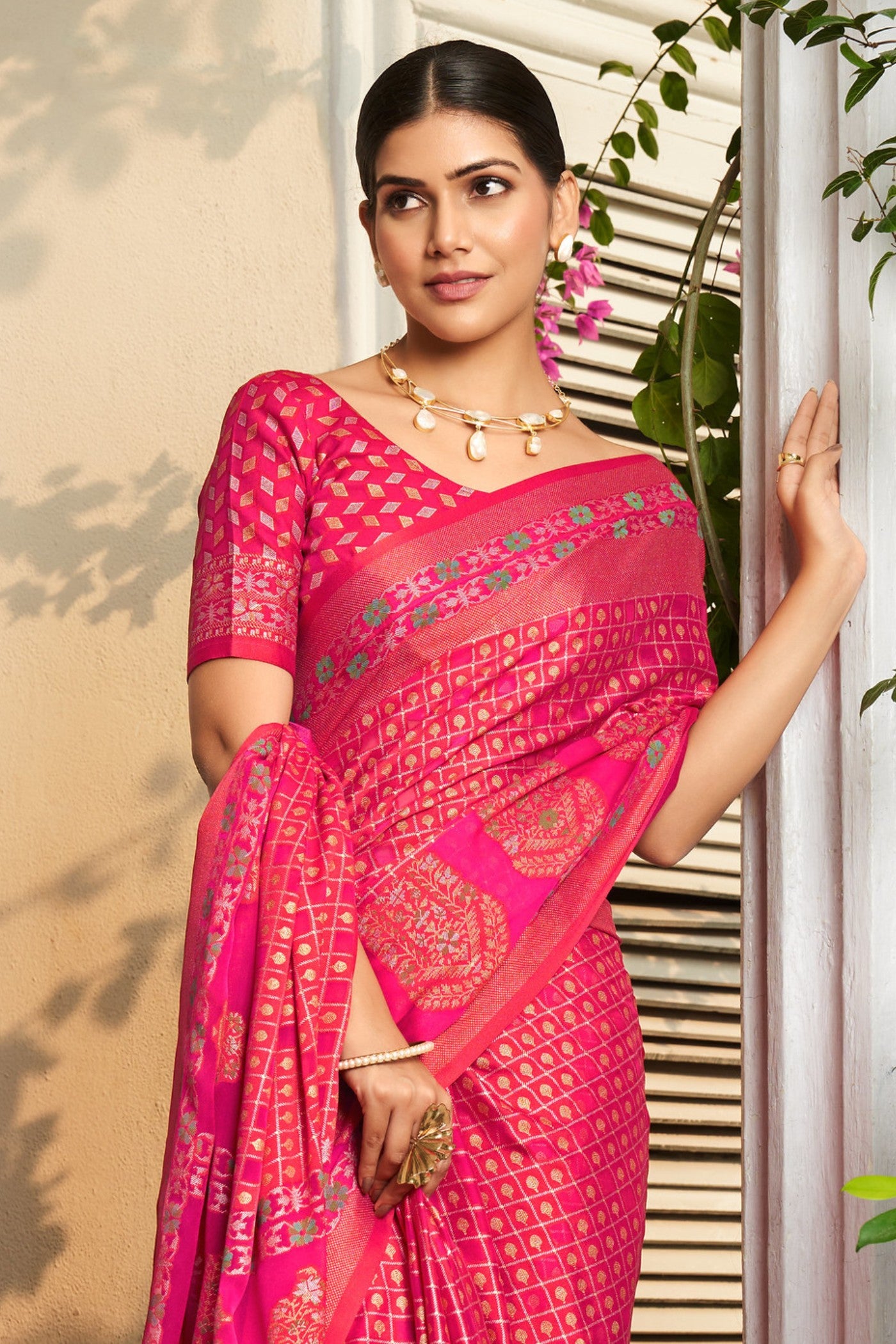 Buy MySilkLove Barbie Pink Banarasi Georgette Saree Online