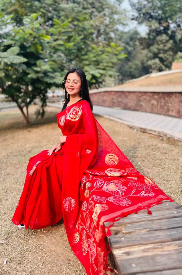 Buy MySilkLove Fire Rose Red Munga Handloom Cotton Saree Online