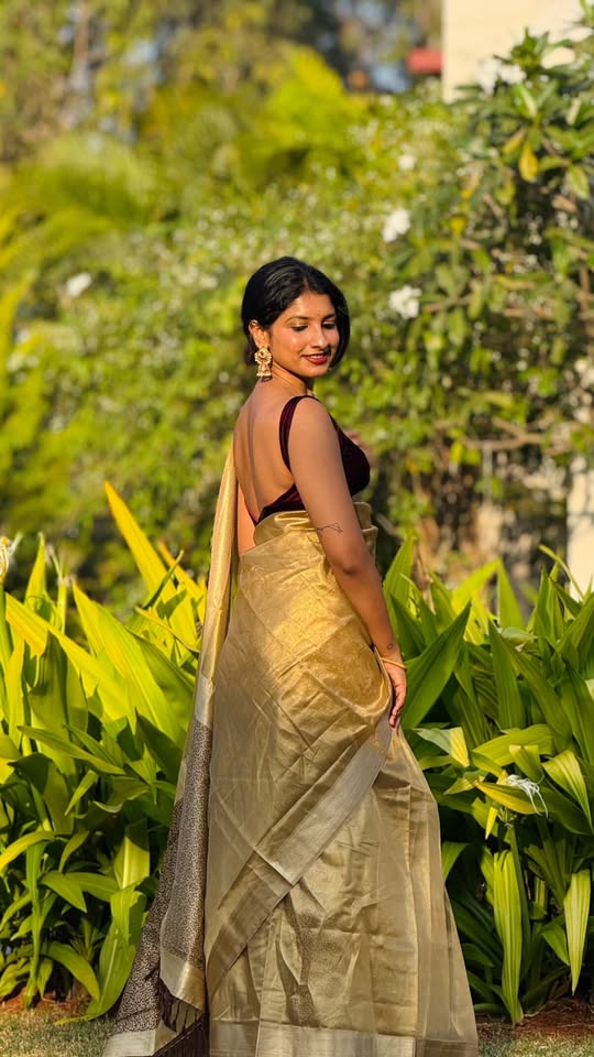Buy MySilkLove Metallic Sunburst Gold Handloom Tissue Saree Online