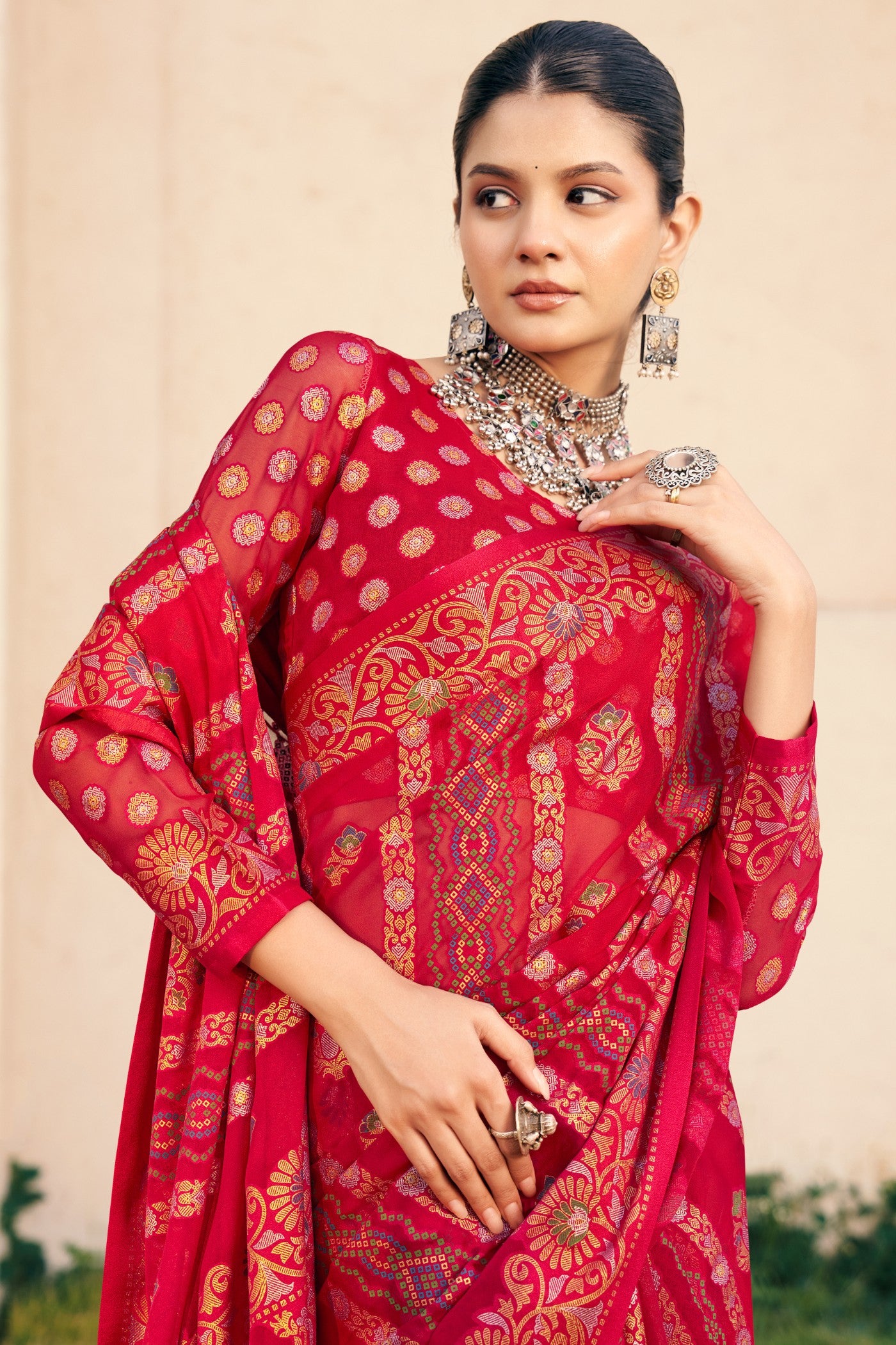 Buy MySilkLove Madder Red Banarasi Georgette Saree Online
