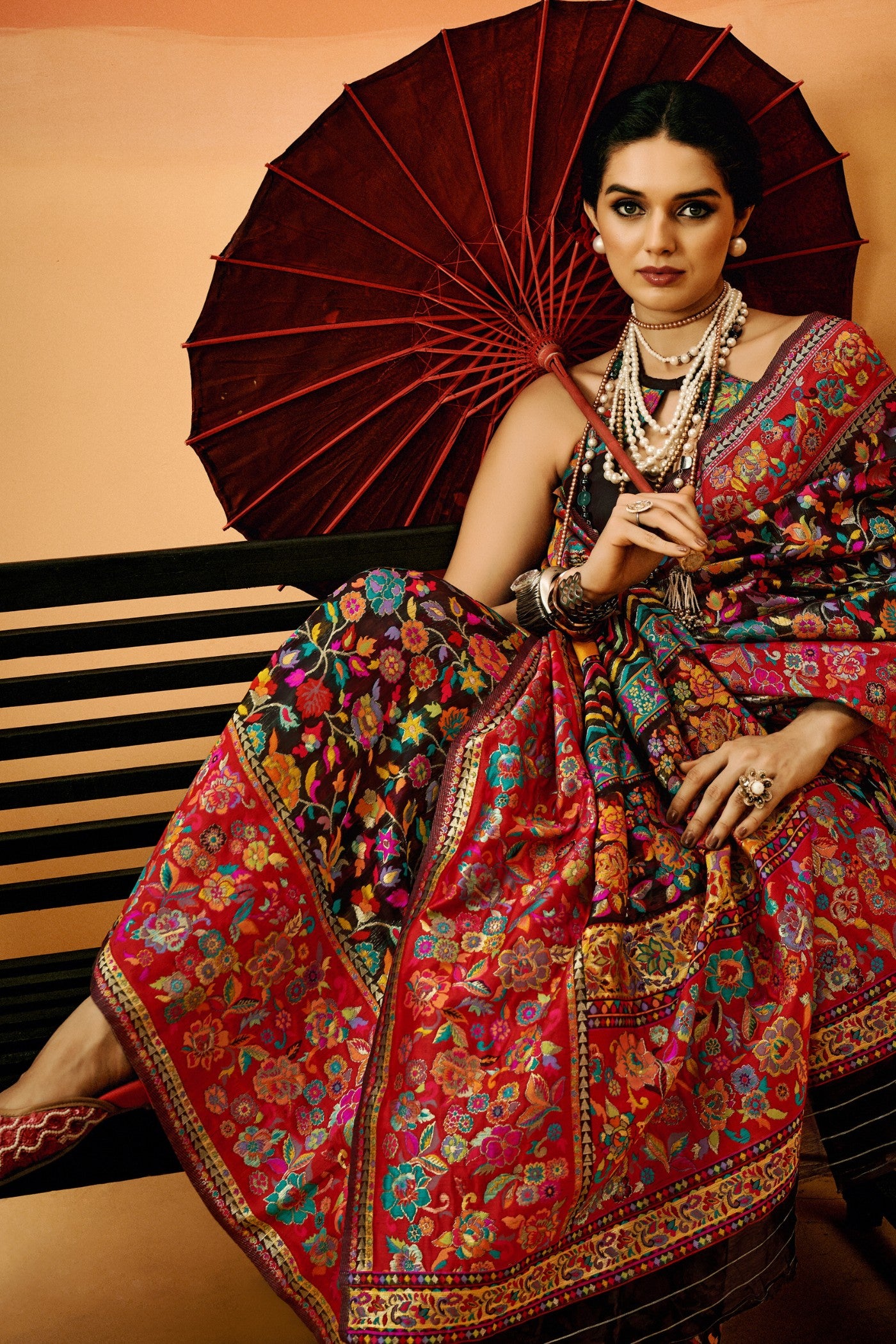 Buy MySilkLove Raven Black Kashmiri Handloom Jamewar Saree Online