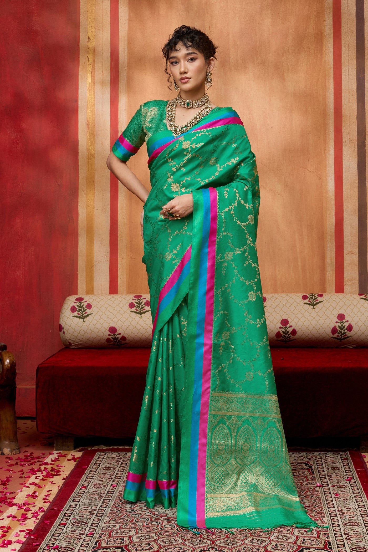 Buy MySilkLove Meadow Green Handloom Satin Soft Silk Saree Online