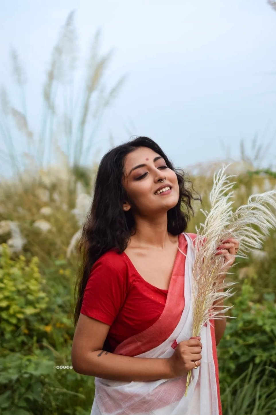 Buy MySilkLove Aster White Cotton Small Buta Tangail Saree Online