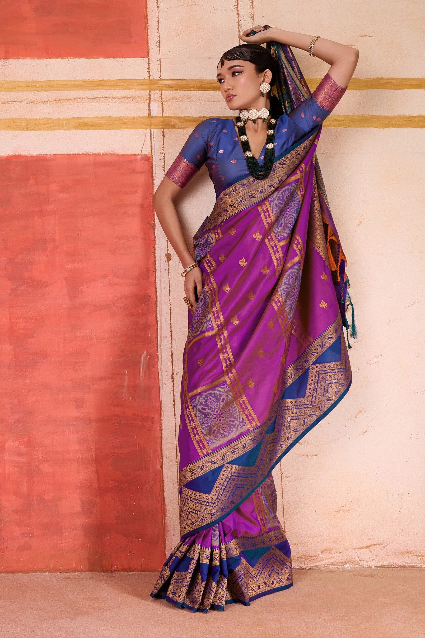 Buy MySilkLove Fuchsia Purple Banarasi Handloom Saree Online