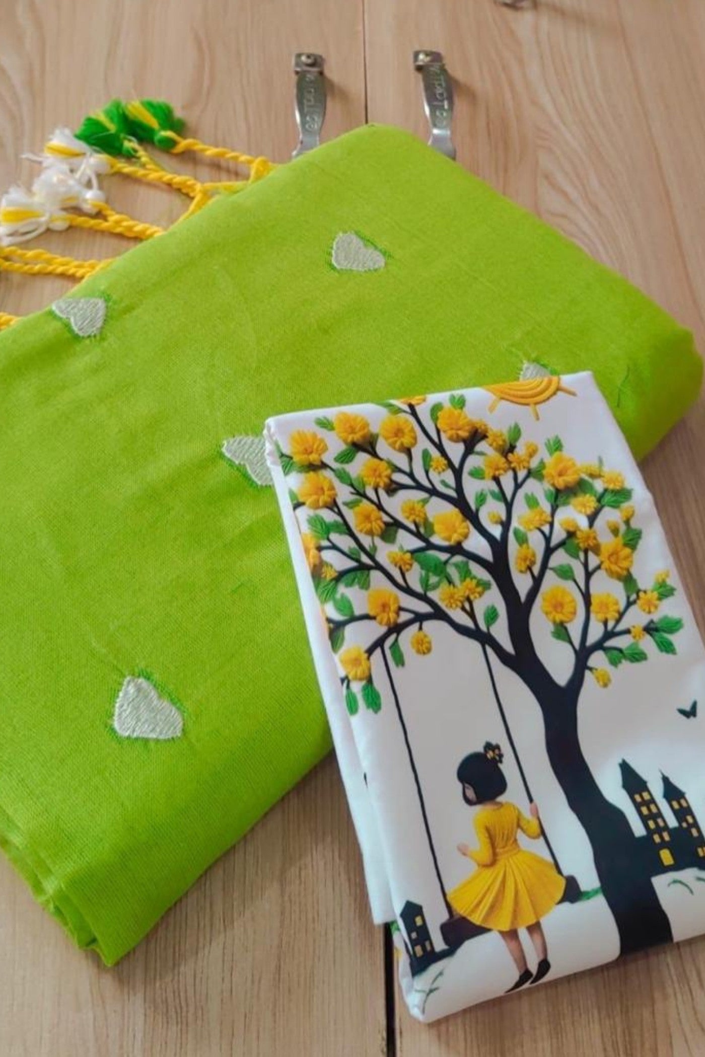 Buy MySilkLove Leaf Green Cotton Digital Printed Saree Online