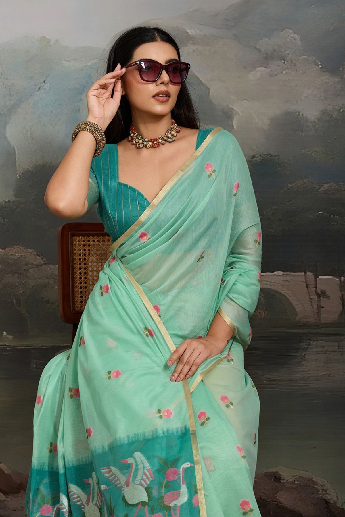 Buy MySilkLove Gardenia Green Cotton Handloom Swan Saree Online