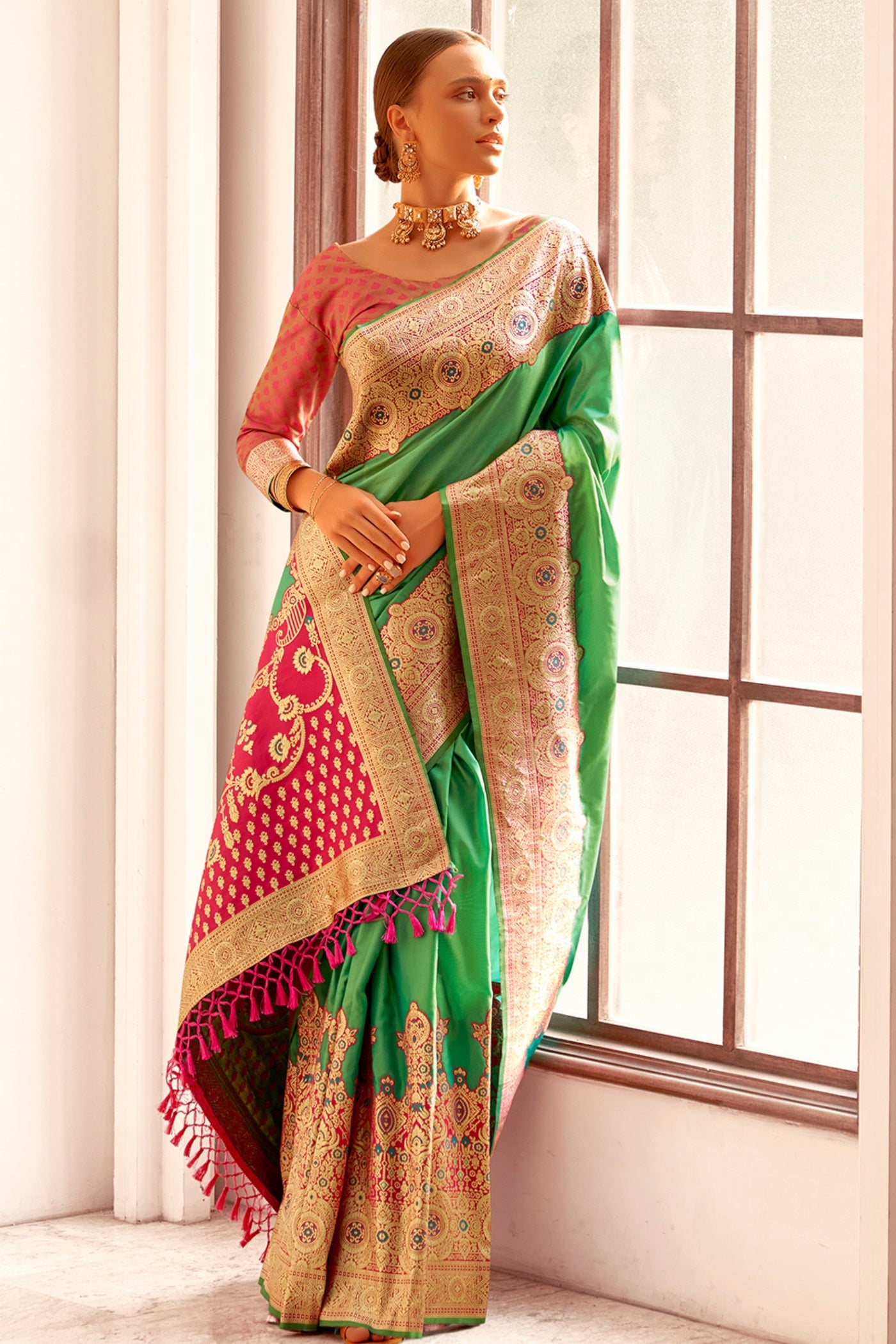 Buy MySilkLove Kelly Green Woven Banarasi Soft Silk Saree Online