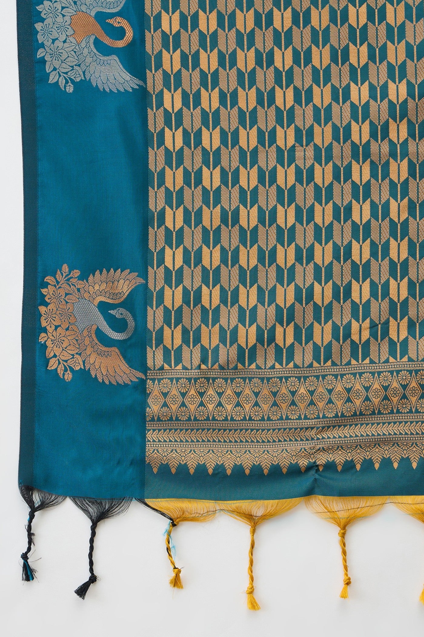Buy MySilkLove Artichoke Green Banarasi Handloom Soft Silk Saree Online