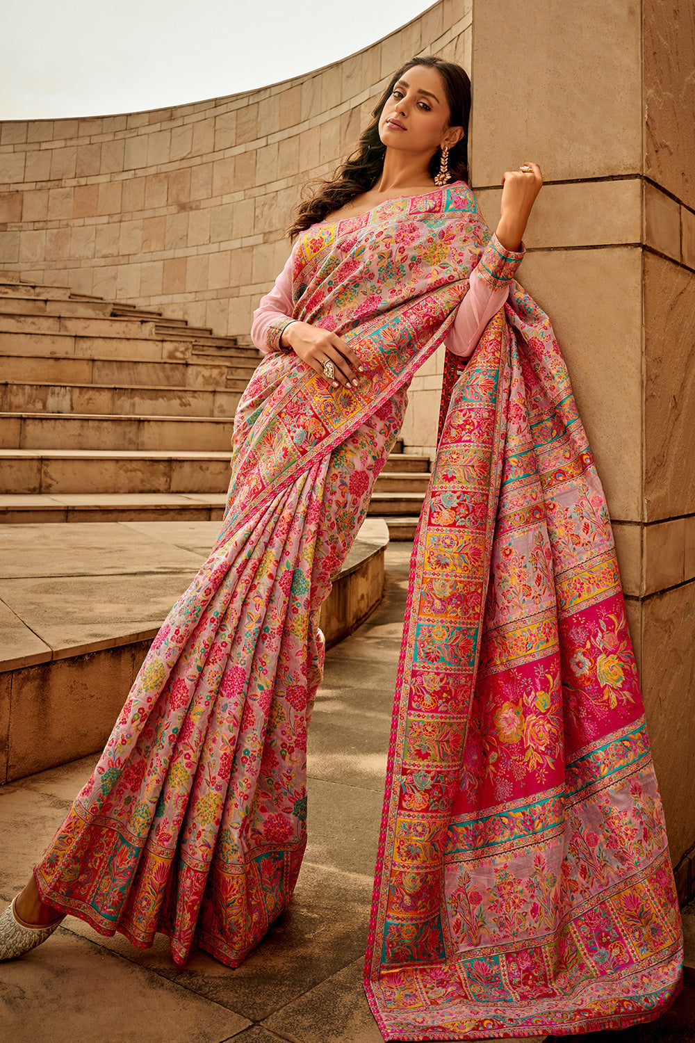 Buy MySilkLove Beauty Pink Woven Kashmiri Jamewar Silk Saree Online