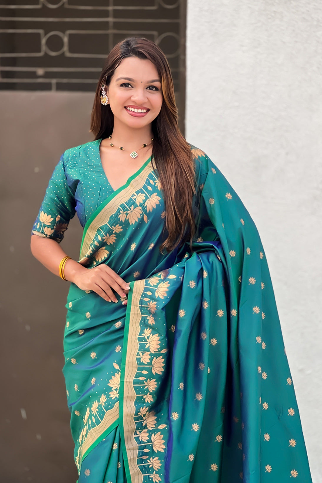 Buy MySilkLove Bottle Green Woven Lotus Banarasi Saree Online