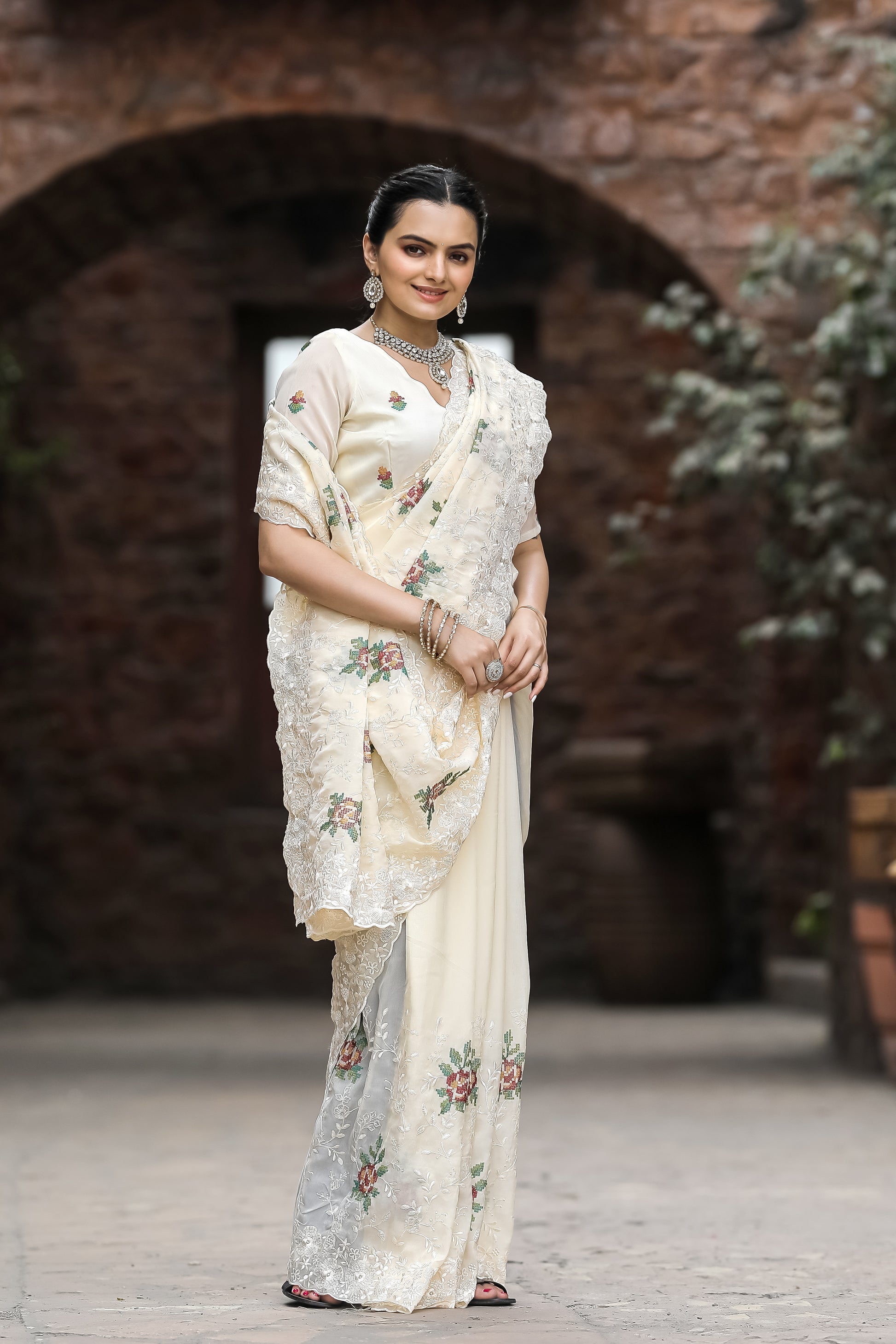 Buy MySilkLove Daisy White Embroidered Chiffon Silk Saree Online
