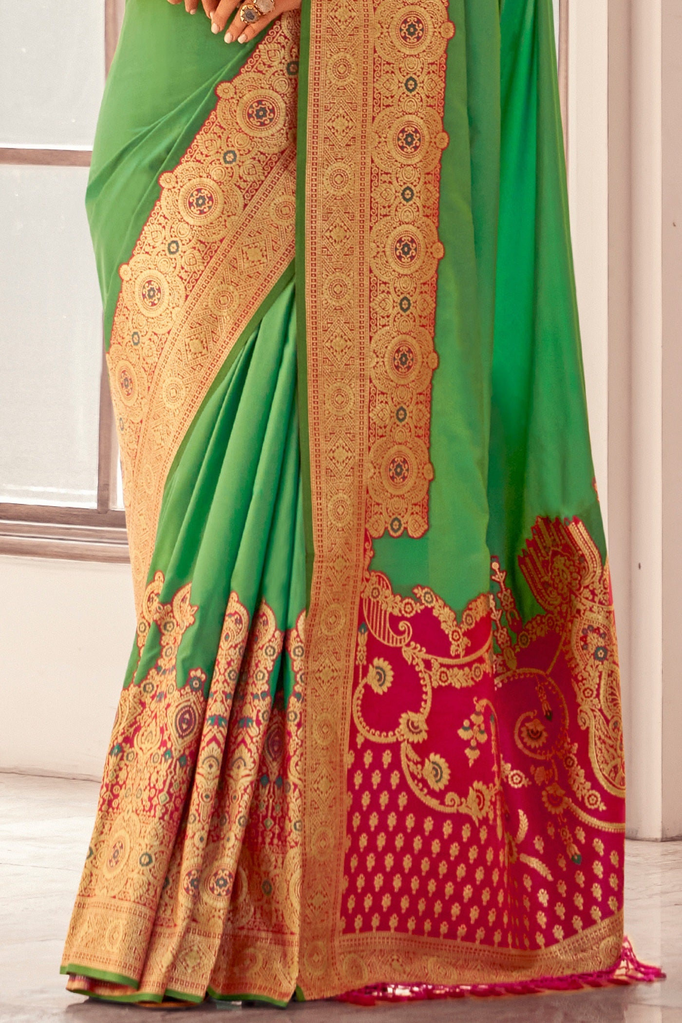 Buy MySilkLove Kelly Green Woven Banarasi Soft Silk Saree Online