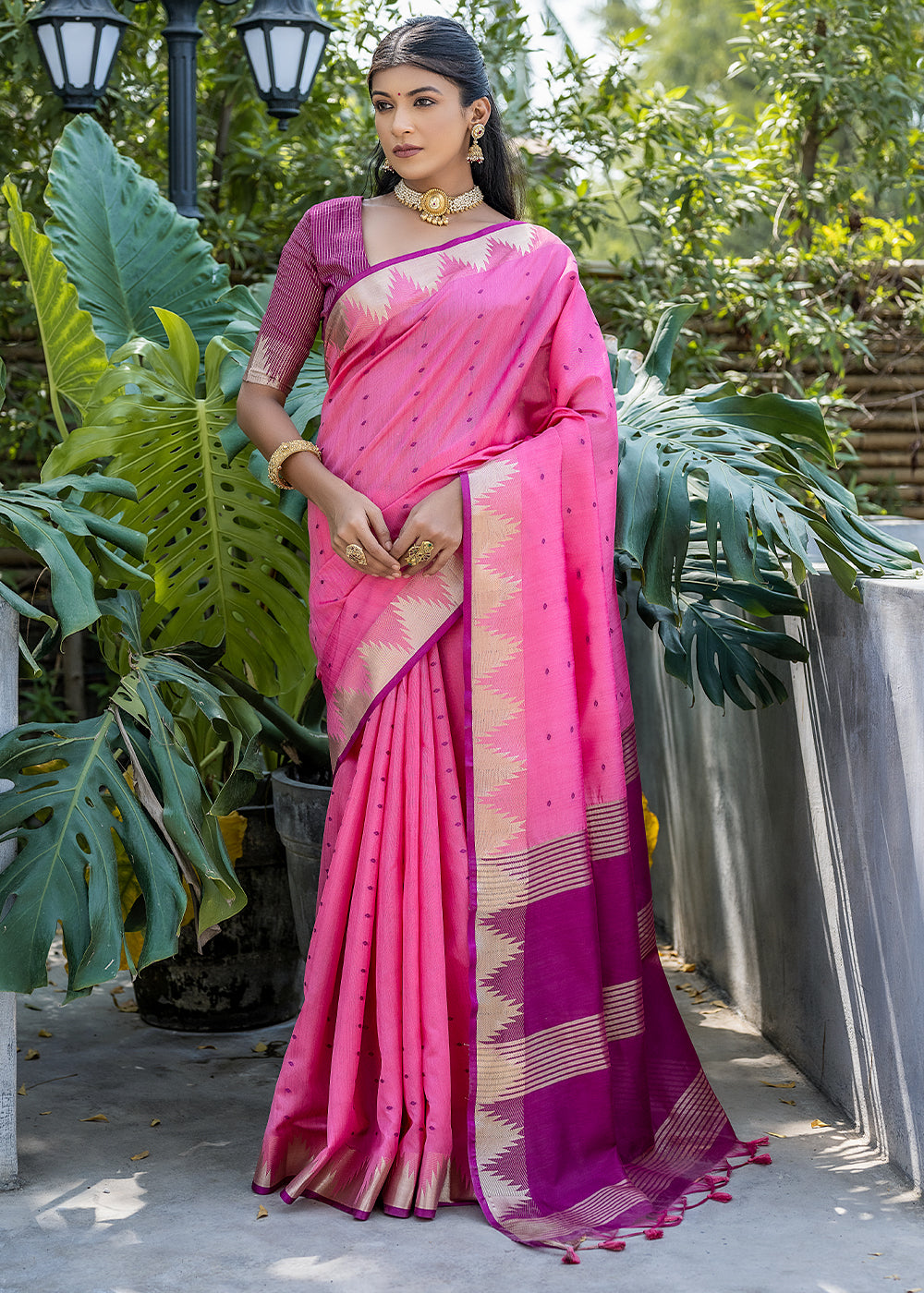 Buy MySilkLove Blush Pink Zari Woven Banarasi Raw Silk Saree Online