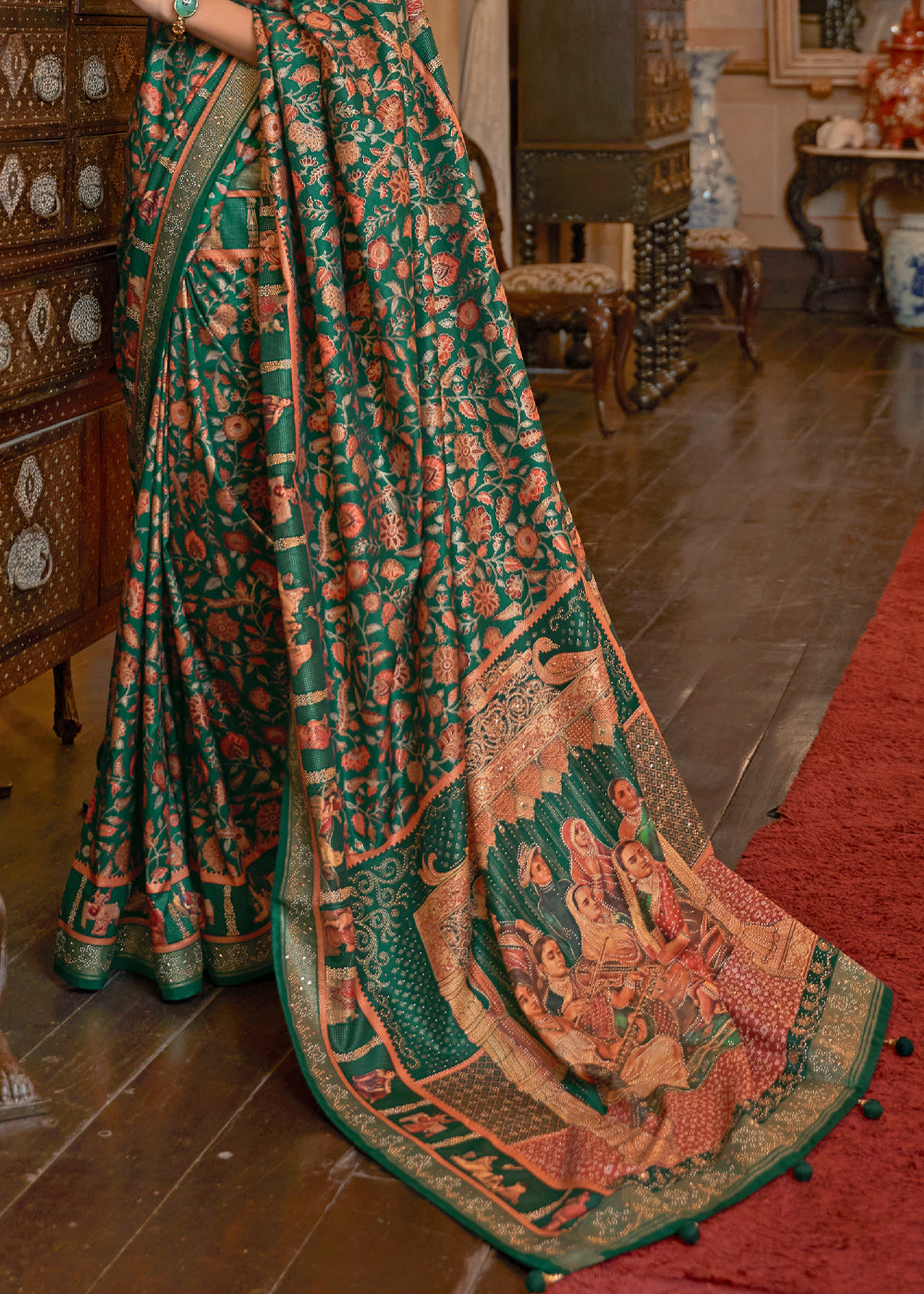 Buy MySilkLove Plantation Green Woven Digital Printed Patola Saree Online
