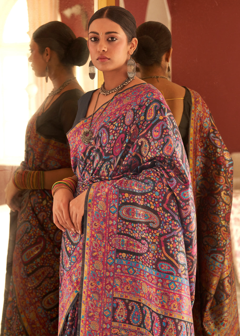 Buy MySilkLove Rock Black Woven Kashmiri Jamewar Silk Saree Online