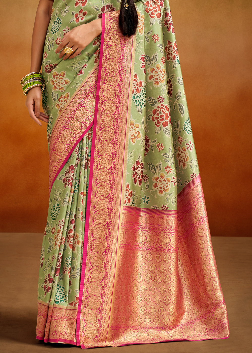Buy MySilkLove Barley Corn Green Woven Banarasi Kalamkari Silk Saree Online