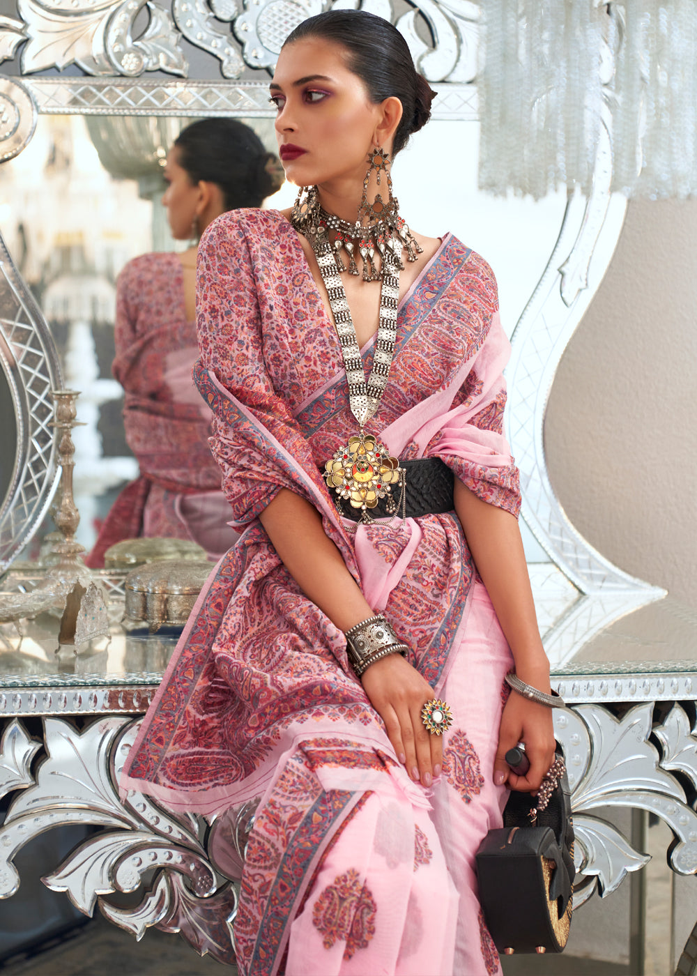 Buy MySilkLove Shilo Pink Woven Handloom Pure Kashmiri Jamawar Saree Online