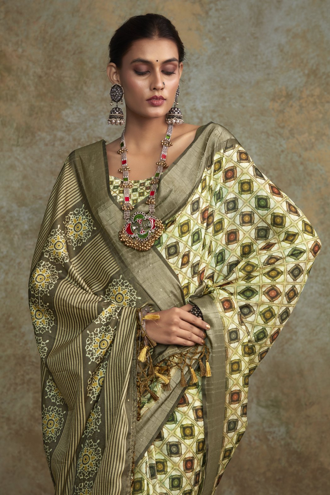 Buy MySilkLove Hillary Green Banarasi Digital Printed Saree Online