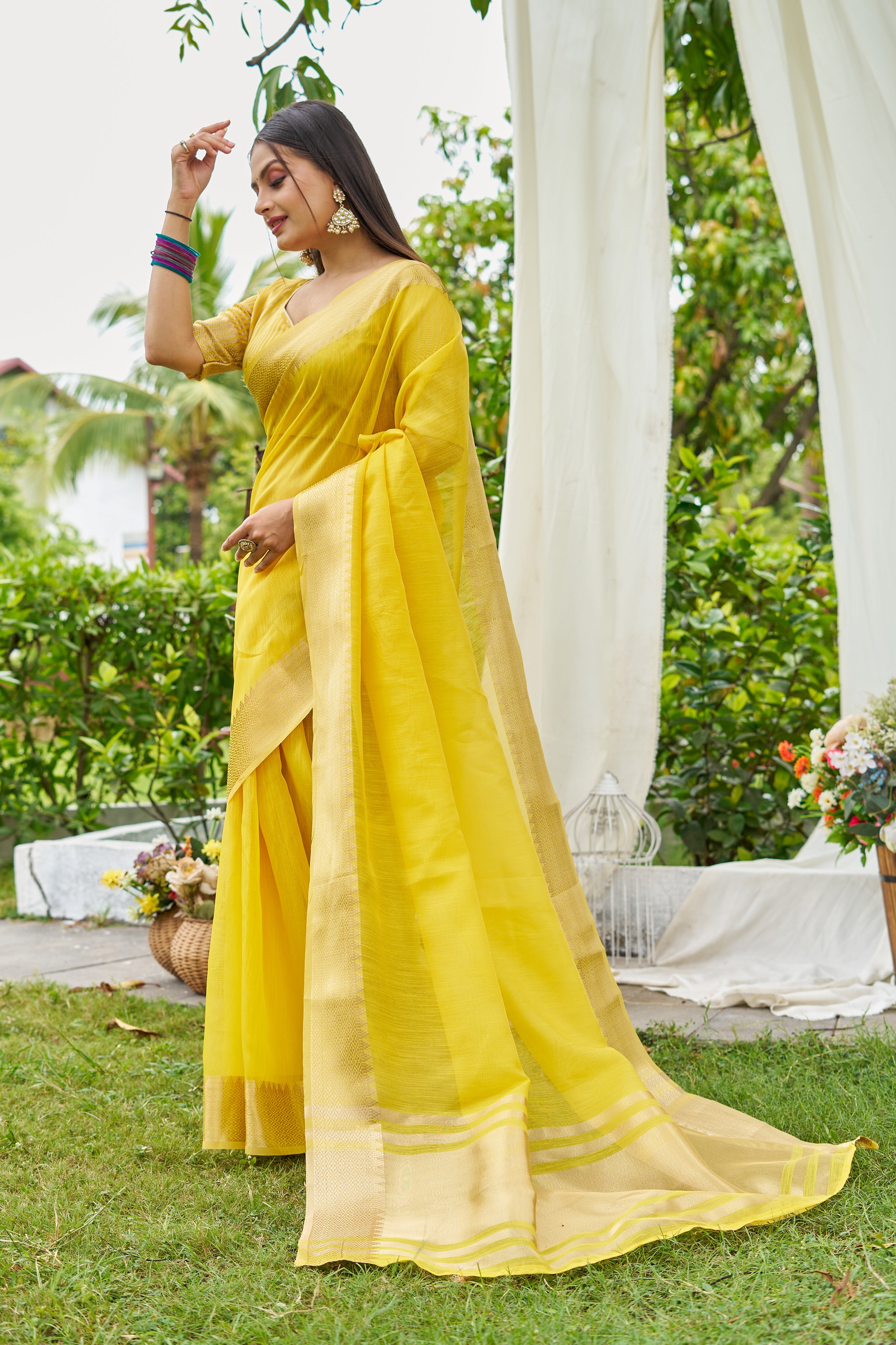 Buy MySilkLove Snapchat Yellow Woven Linen Saree Online