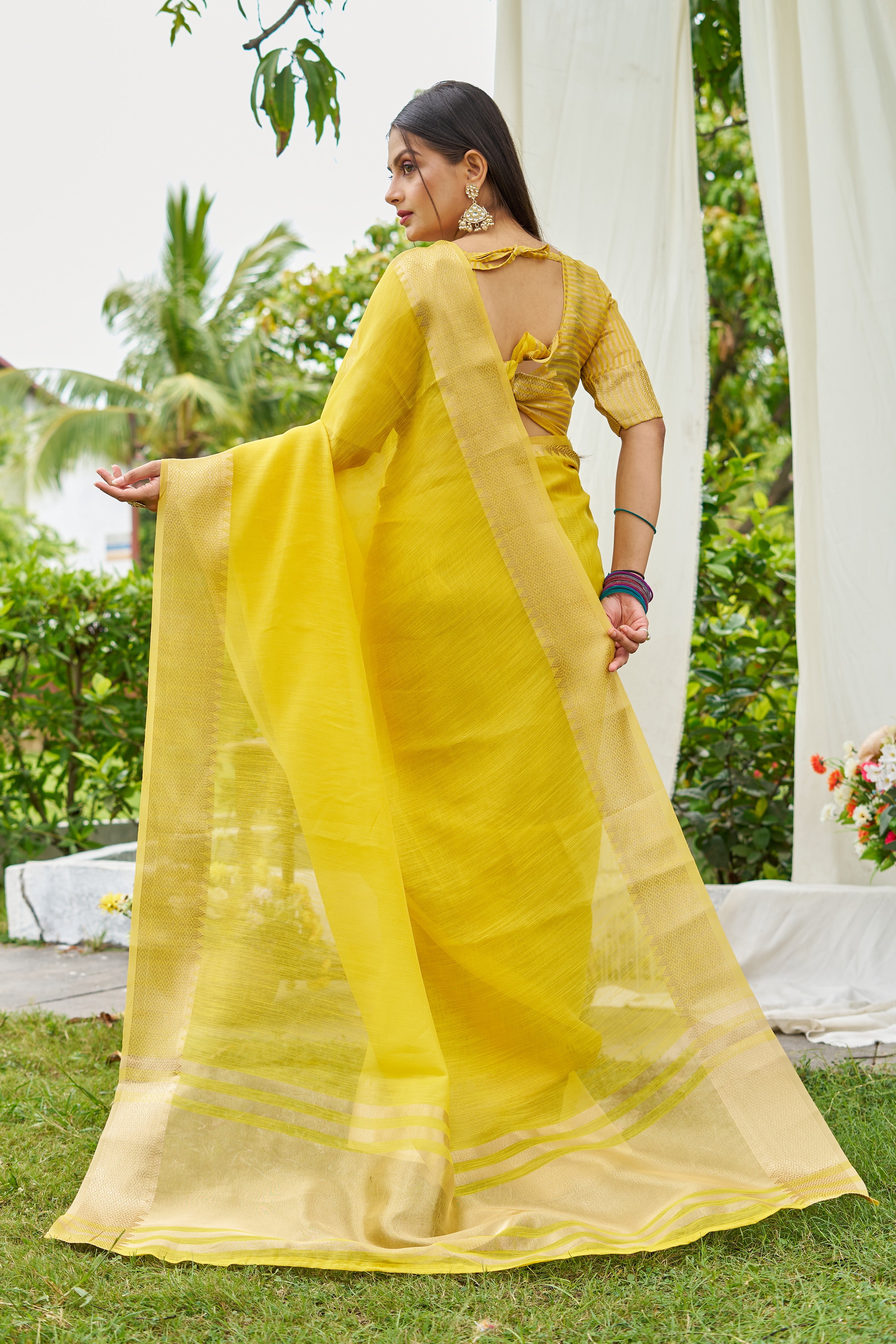 Buy MySilkLove Snapchat Yellow Woven Linen Saree Online