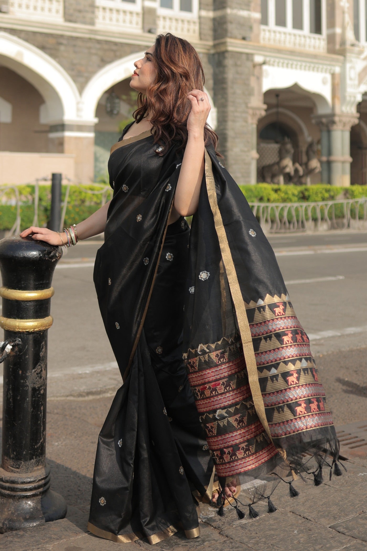 Buy MySilkLove Davy Black Tussar Handloom Silk Saree Online