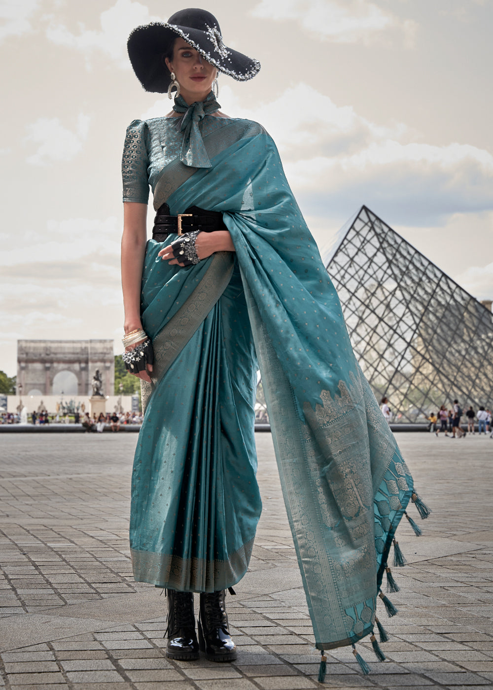 Buy MySilkLove Surfie Green Woven Banarasi Satin Silk Saree Online