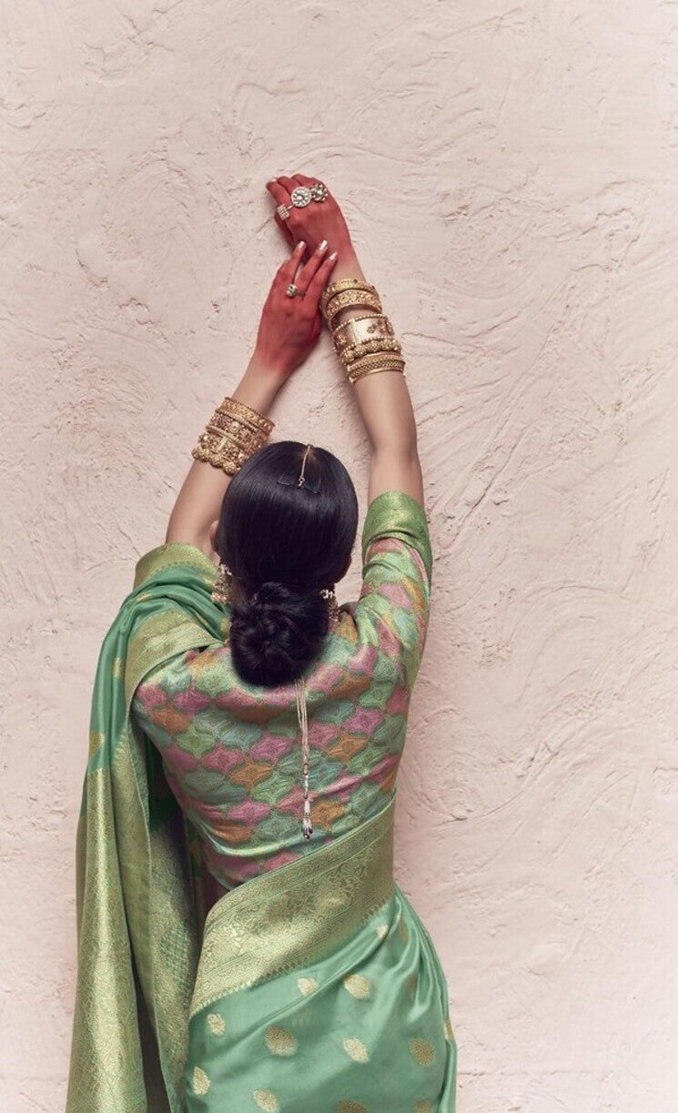Buy MySilkLove Timber Green Designer Banarasi Handloom Silk Saree Online