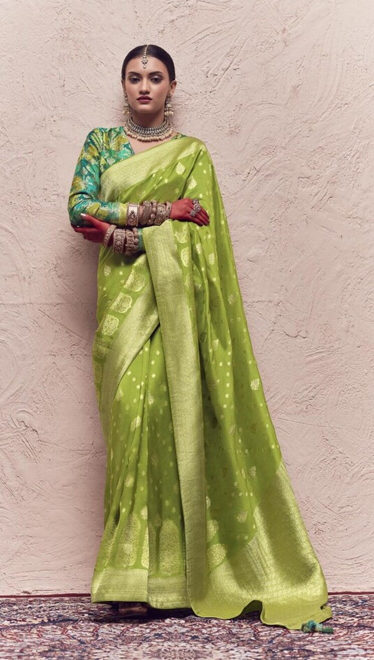 Buy MySilkLove Fresh Leaf Green Designer Banarasi Handloom Silk Saree Online