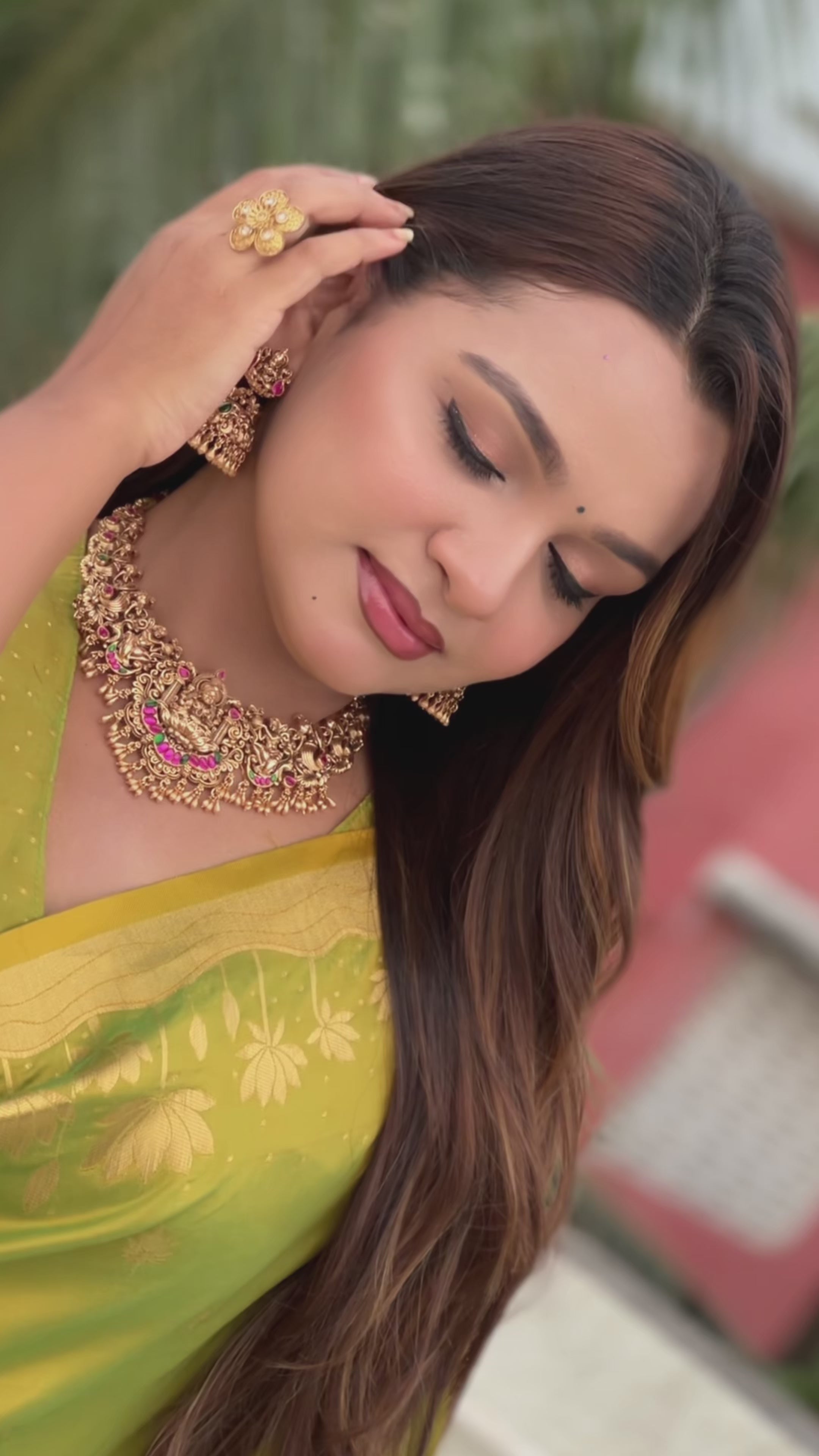 Buy MySilkLove Mehendi Green Woven Lotus Banarasi Saree Online