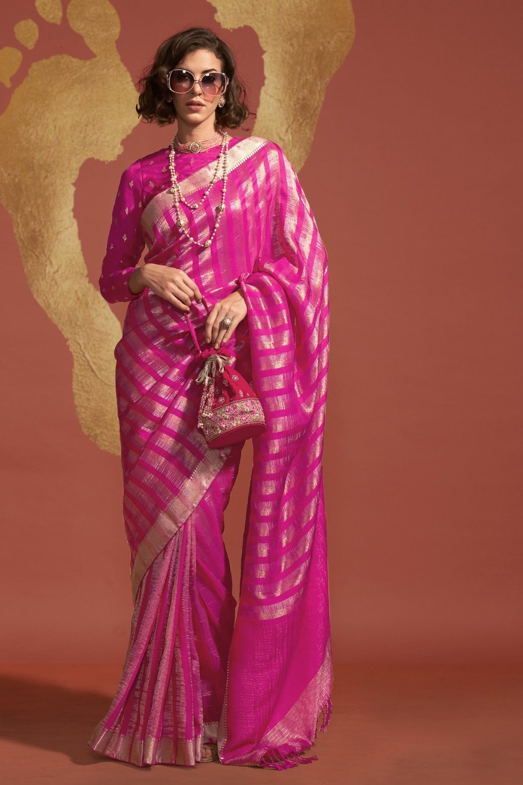 Buy MySilkLove Fusica Pink Banarasi Handloom Silk Saree Online