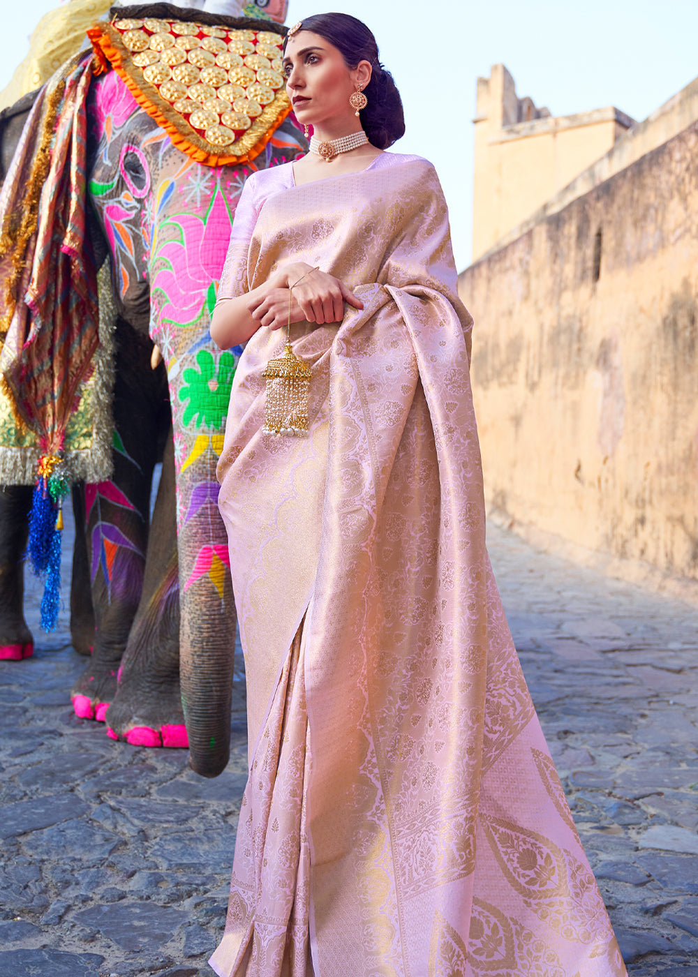 Buy MySilkLove Cavern Pink kanjivaram Woven Silk Saree Online