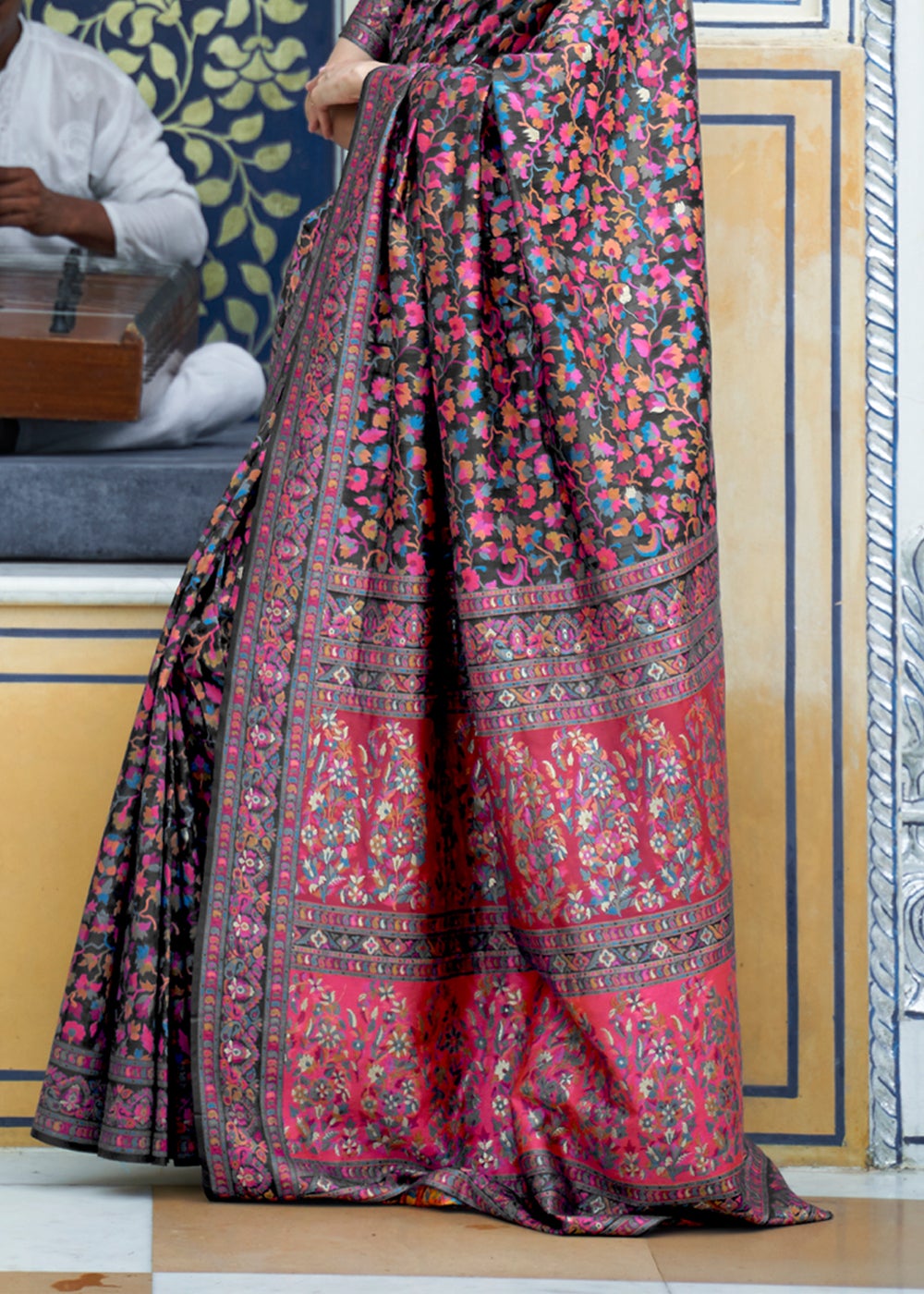 Buy MySilkLove Haiti Black Kashmiri Jamawar Banarasi woven silk Saree Online