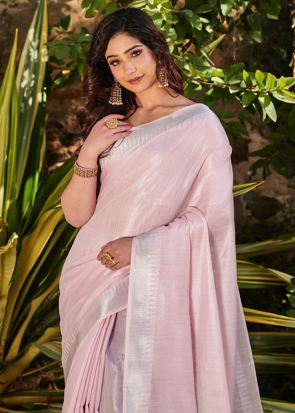 Buy MySilkLove Oyster Pink Zari Woven Tissue Linen Saree Online