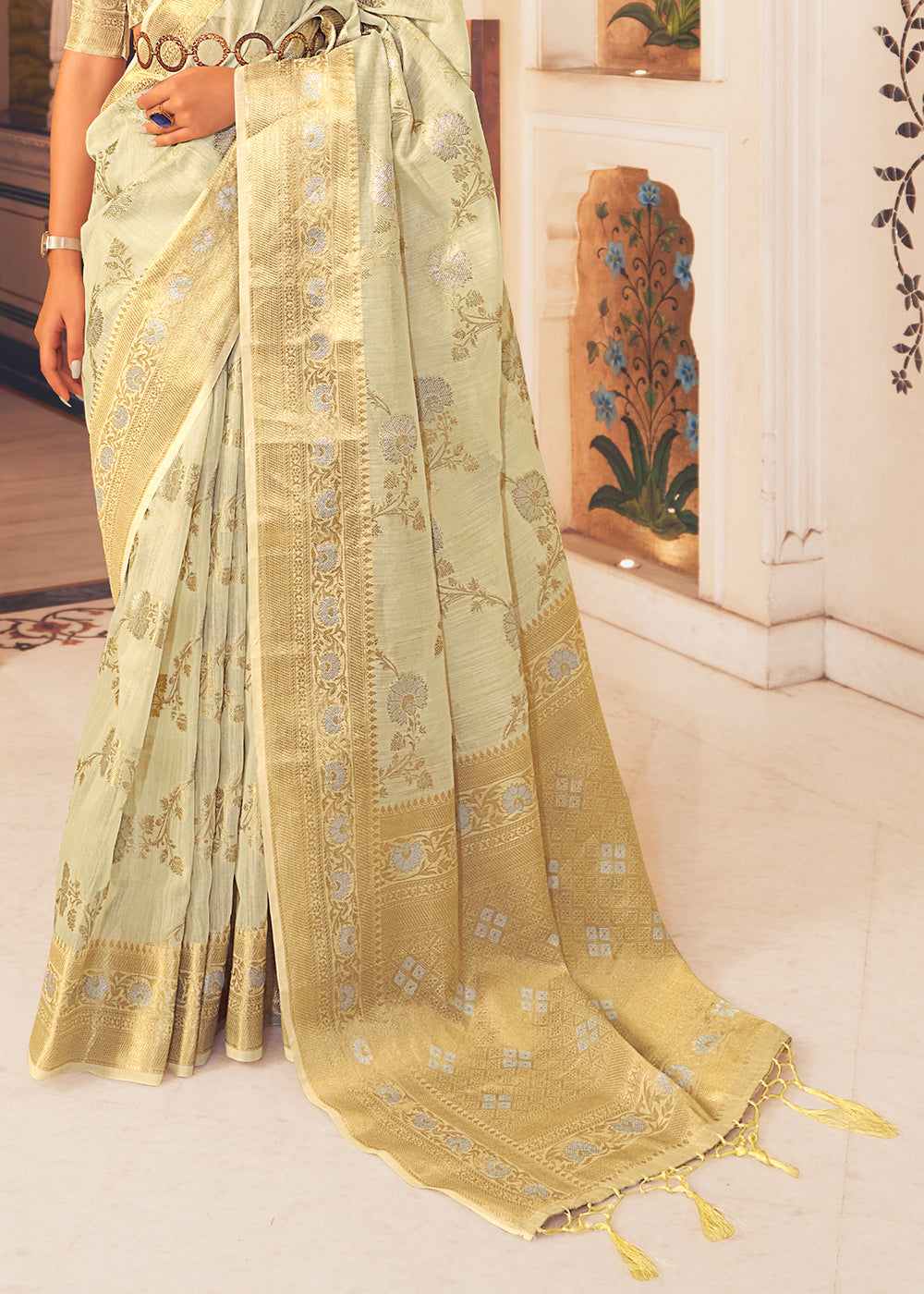Buy MySilkLove Pine Glade Zari Woven Linen Silk Saree Online