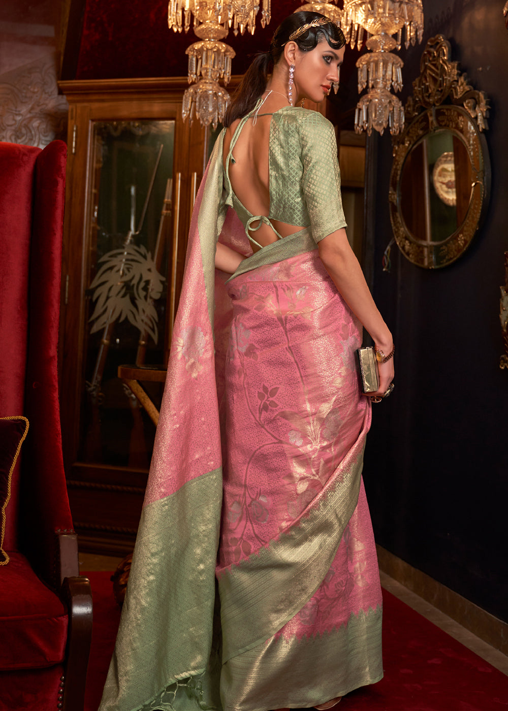 Buy MySilkLove Mauvelous Pink Zari Woven Banarasi Tanchoi Silk Saree Online