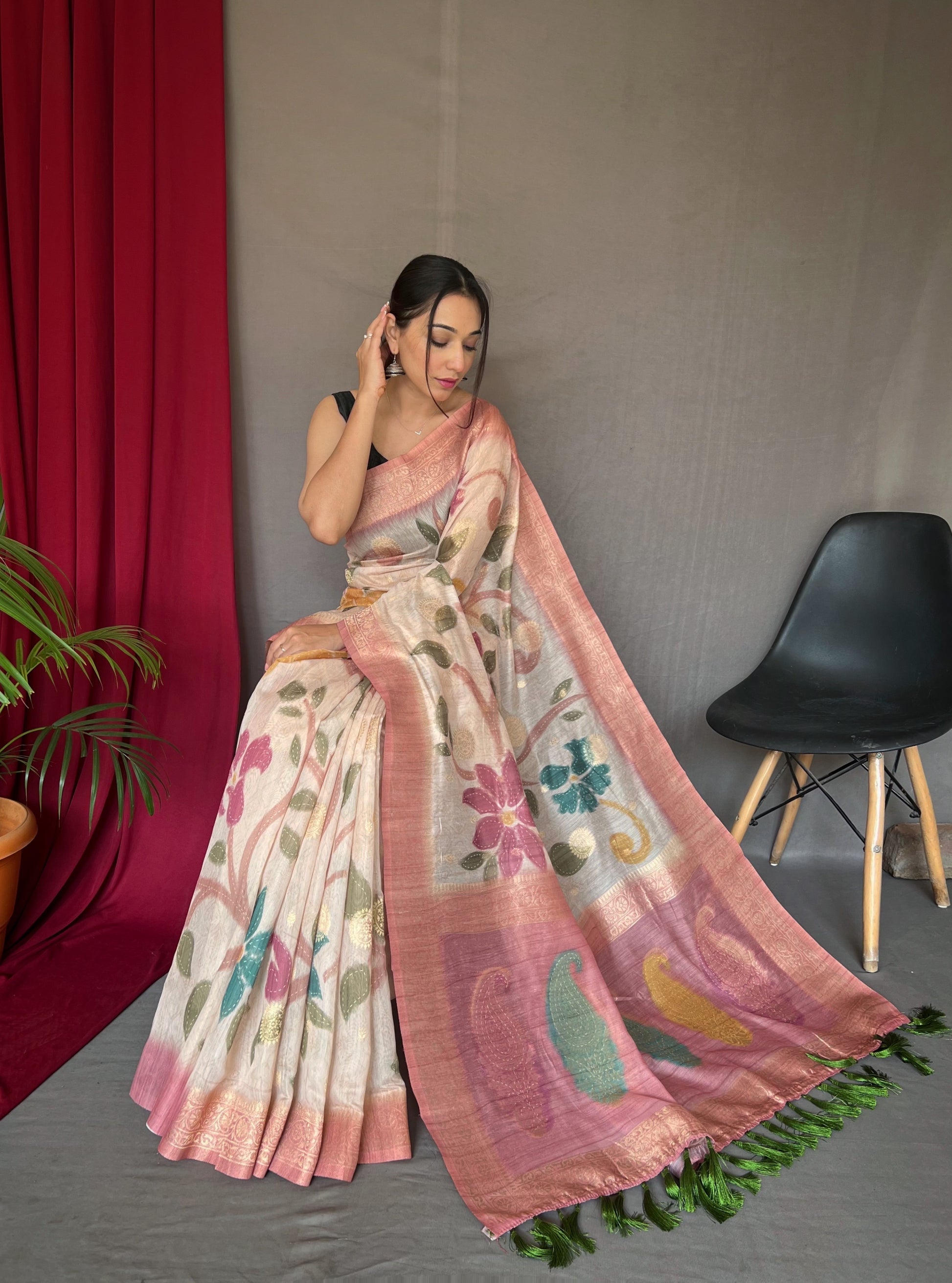 Buy MySilkLove Sundown Pink and Cream Floral Designer Banarasi Silk Saree Online