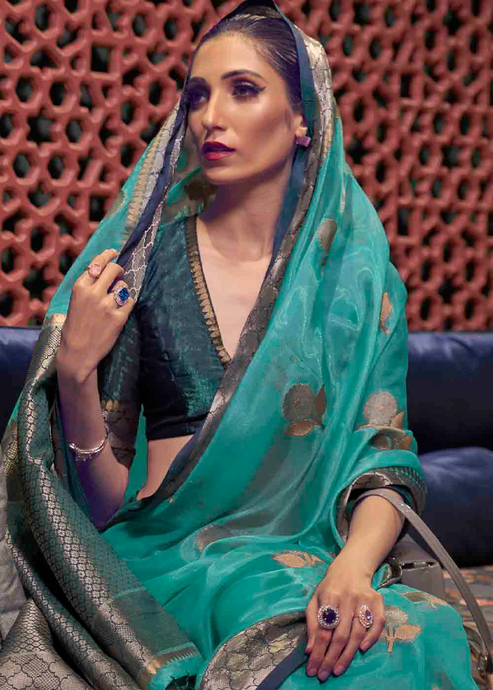 Buy MySilkLove Ming Blue Zari Woven Two Tone Organza Saree Online