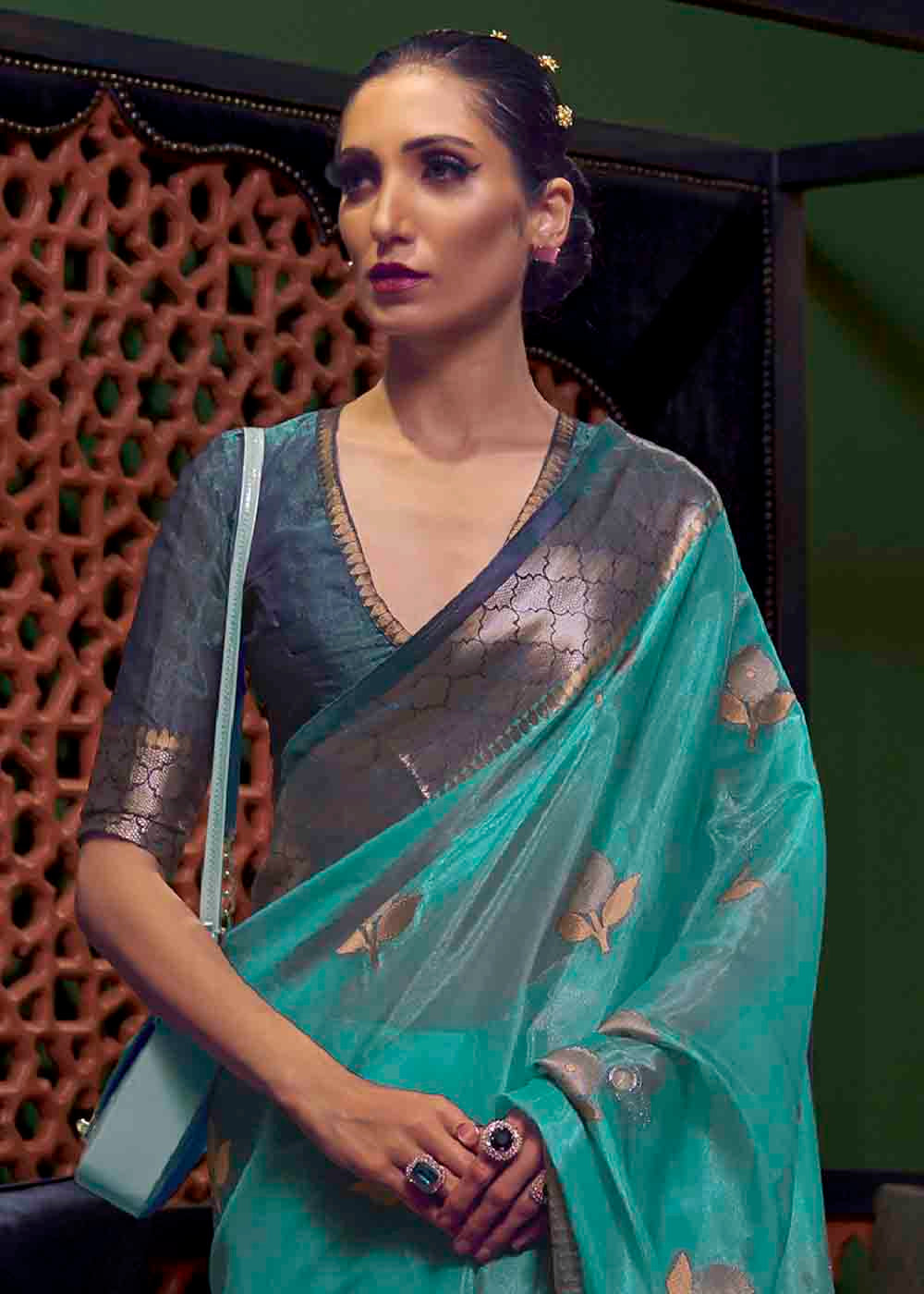 Buy MySilkLove Ming Blue Zari Woven Two Tone Organza Saree Online