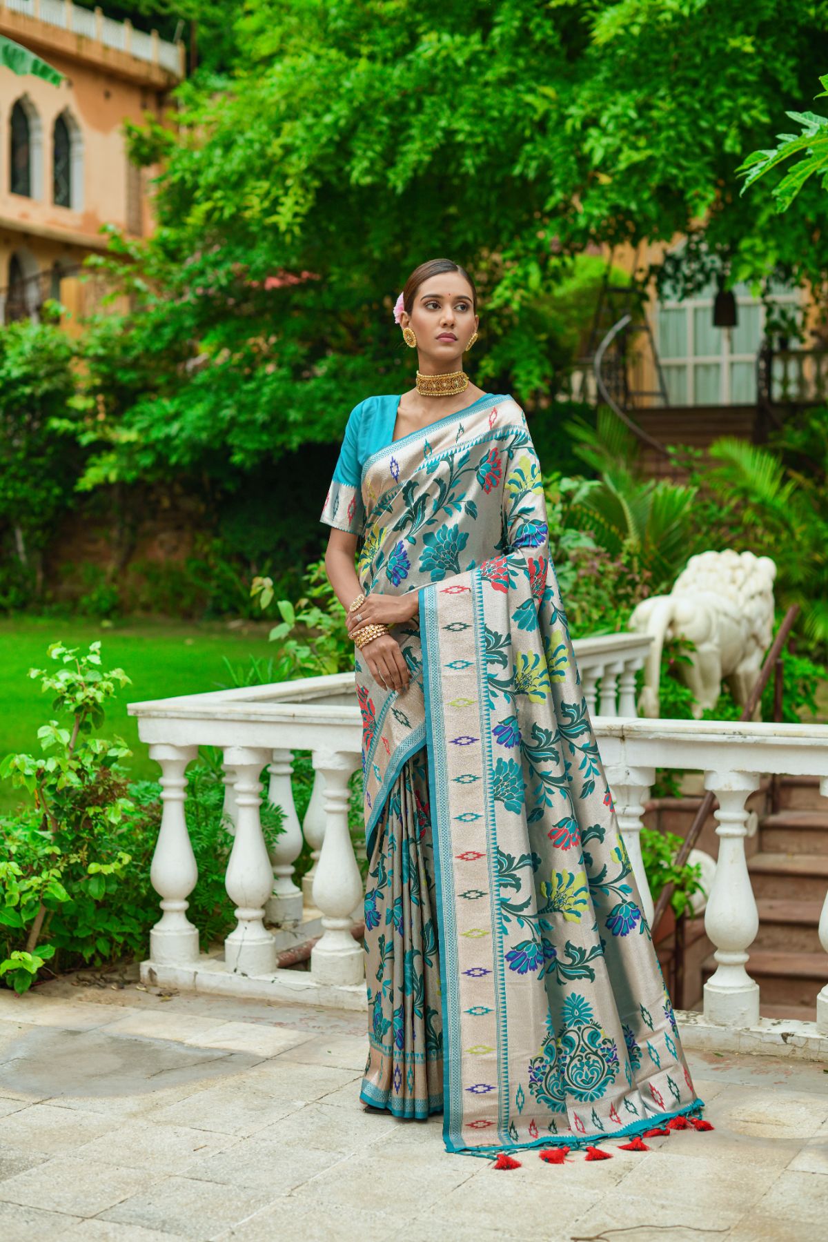 Buy MySilkLove Sea Nymph Blue Woven Banarasi Paithani Saree Online