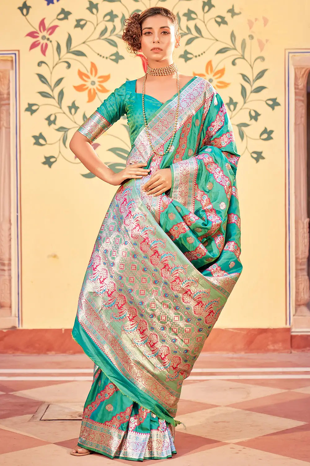 Buy MySilkLove Tradewind Green Woven Zari Banarasi Silk Saree Online